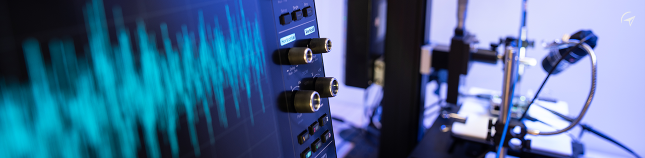 side-channel-attack-countermeasures-esdynamic-oscilloscope.png